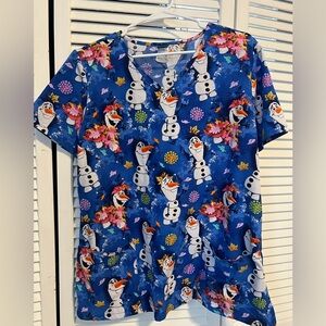 Scrub top Frozen theme